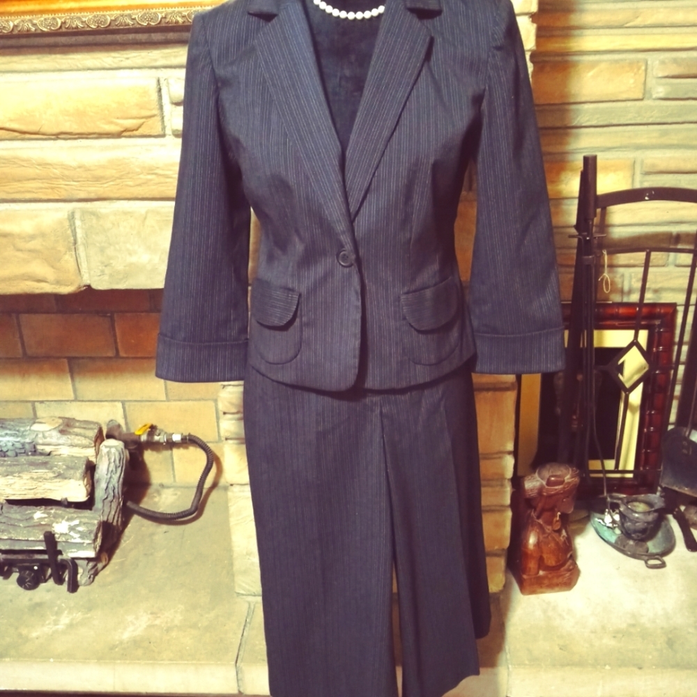 Worthington Navy Coulotte Set